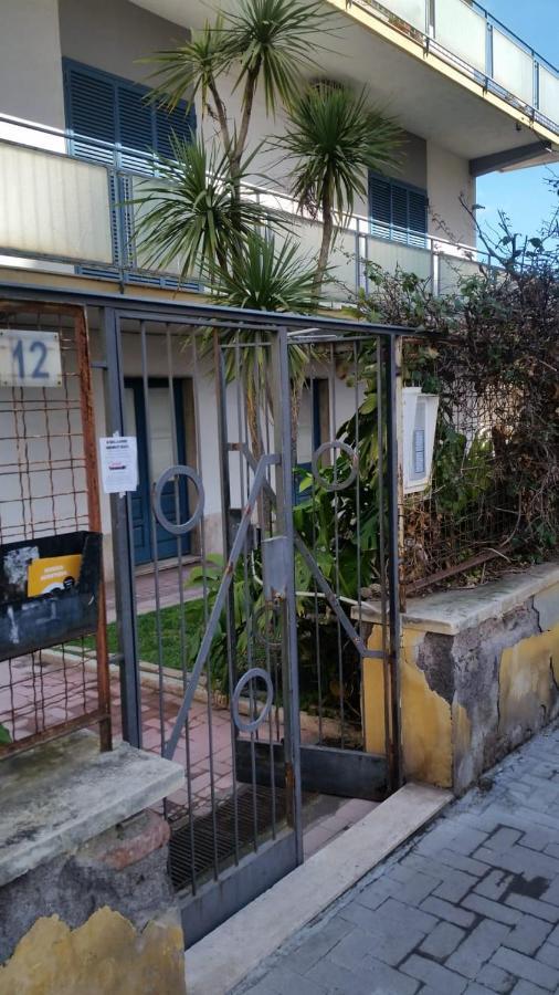 Hotel Tora House à Catane Extérieur photo