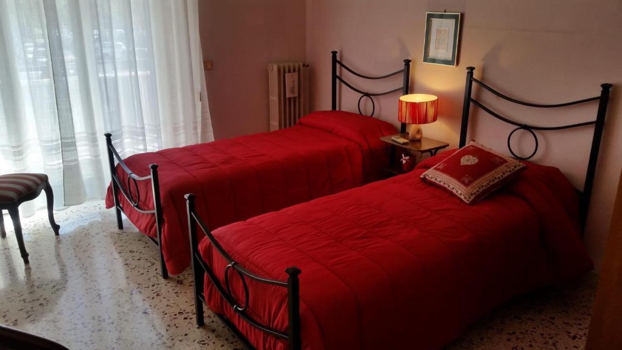 Hotel Tora House à Catane Extérieur photo
