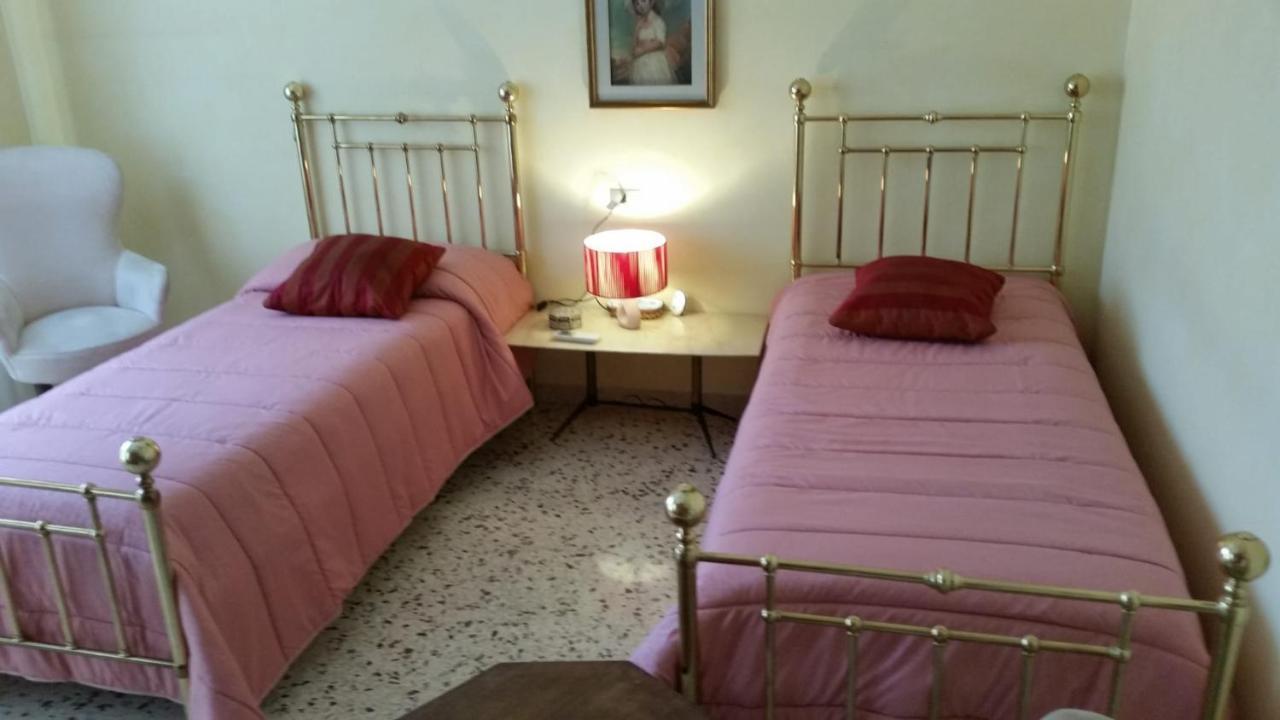 Hotel Tora House à Catane Extérieur photo
